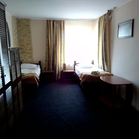 Malyvo Hotel Dilyatyn Oda fotoğraf